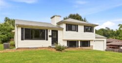 1702 NE Shady Lane Drive, Gladstone, MO 64118