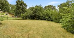 1702 NE Shady Lane Drive, Gladstone, MO 64118