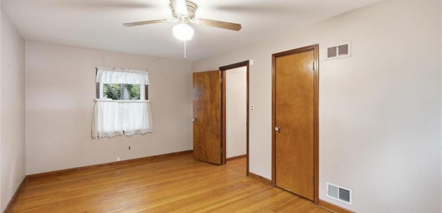 5048 N Olive Street, Kansas City, MO 64118