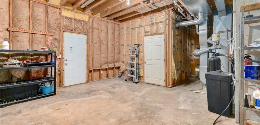 604 Hawthorne Place, Liberty, MO 64068