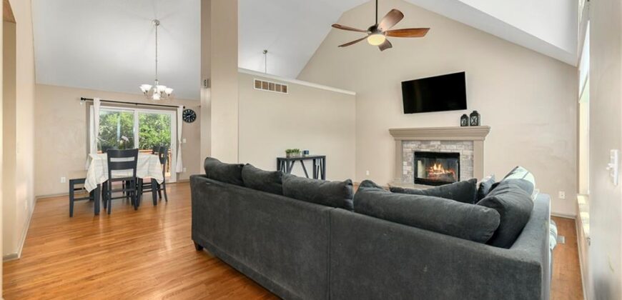 604 Hawthorne Place, Liberty, MO 64068