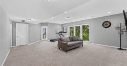 6229 N Green Hills Lane, Kansas City, MO 64151