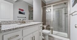 6229 N Green Hills Lane, Kansas City, MO 64151