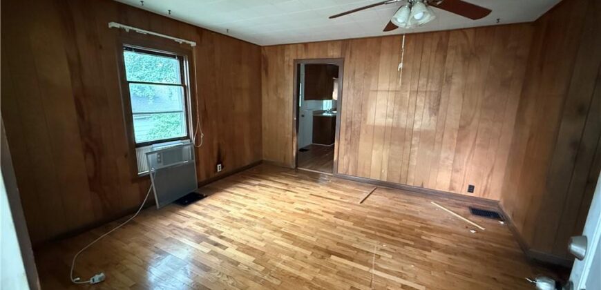 108 NW Heady Avenue, Ferrelview, MO 64163