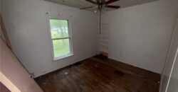 108 NW Heady Avenue, Ferrelview, MO 64163