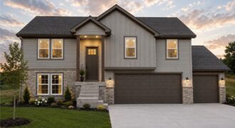 523 Skyview Lane, Liberty, MO 64068