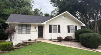 228 Richfield Court, Liberty, MO 64068