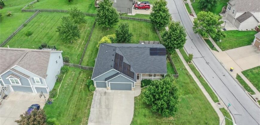 9119 N Garfield Avenue, Kansas City, MO 64155