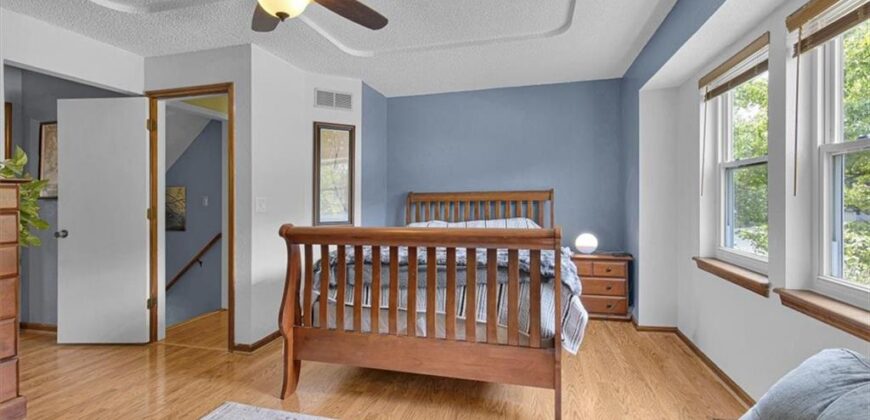 7005 MICHAEL Lane, Pleasant Valley, MO 64068