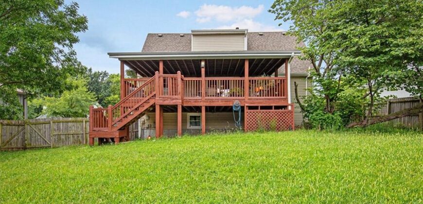 7005 MICHAEL Lane, Pleasant Valley, MO 64068