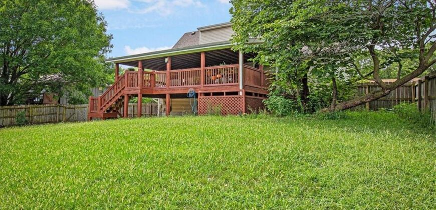 7005 MICHAEL Lane, Pleasant Valley, MO 64068