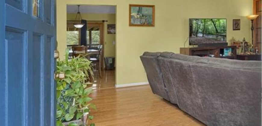 7005 MICHAEL Lane, Pleasant Valley, MO 64068
