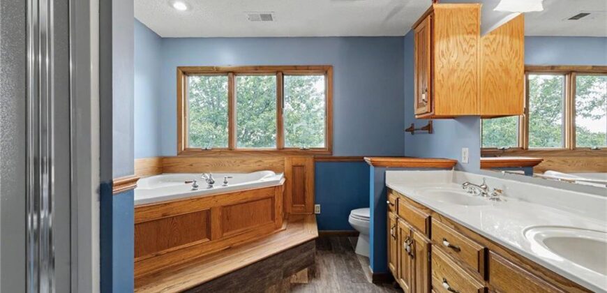 22125 Oil Well Road, Dearborn, MO 64439
