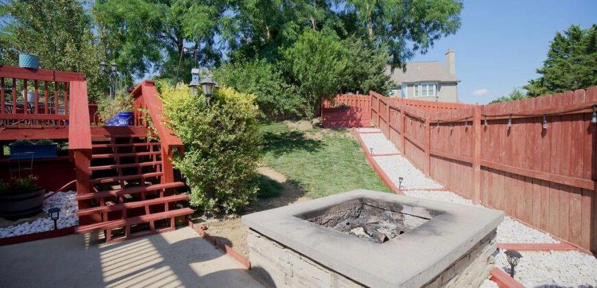 1120 NW 73rd Terrace, Kansas City, MO 64118