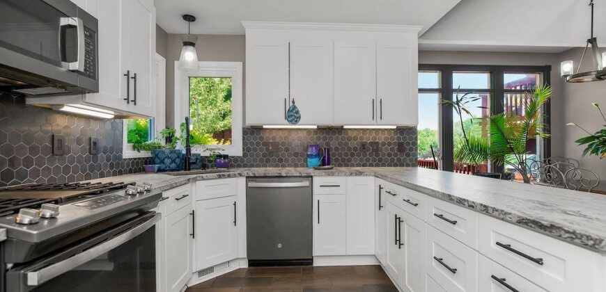 1120 NW 73rd Terrace, Kansas City, MO 64118