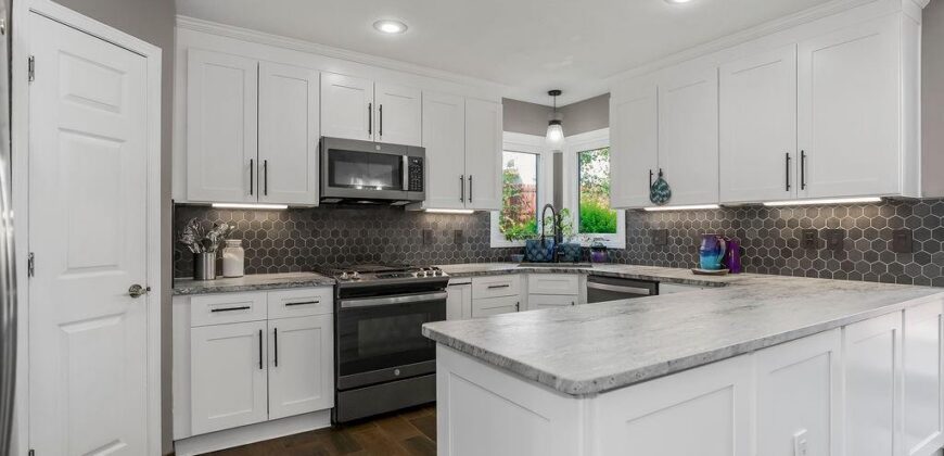1120 NW 73rd Terrace, Kansas City, MO 64118