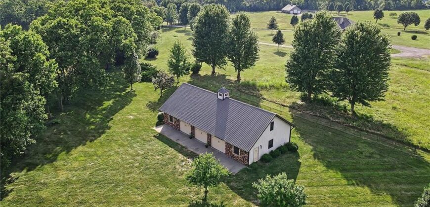 4808 NE. 137th Street, Smithville, MO 64089