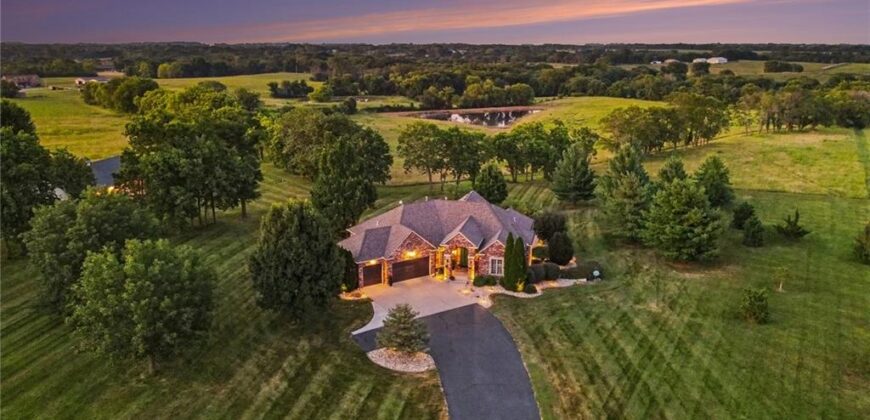 4808 NE. 137th Street, Smithville, MO 64089