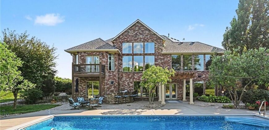 4808 NE. 137th Street, Smithville, MO 64089