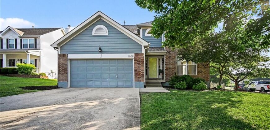 1058 Maple Woods Terrace, Liberty, MO 64068