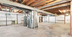 7305 N Harrison Street, Gladstone, MO 64118