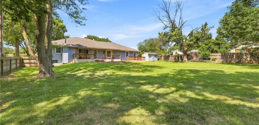 7305 N Harrison Street, Gladstone, MO 64118