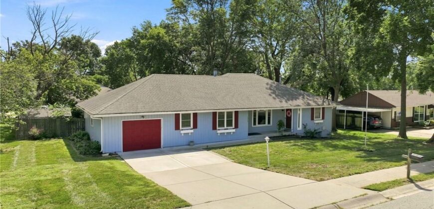7305 N Harrison Street, Gladstone, MO 64118