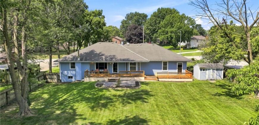 7305 N Harrison Street, Gladstone, MO 64118