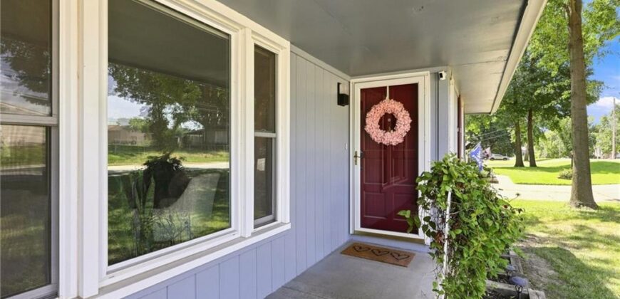 7305 N Harrison Street, Gladstone, MO 64118