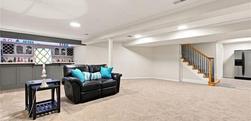 6100 NW 78TH Street, Kansas City, MO 64151