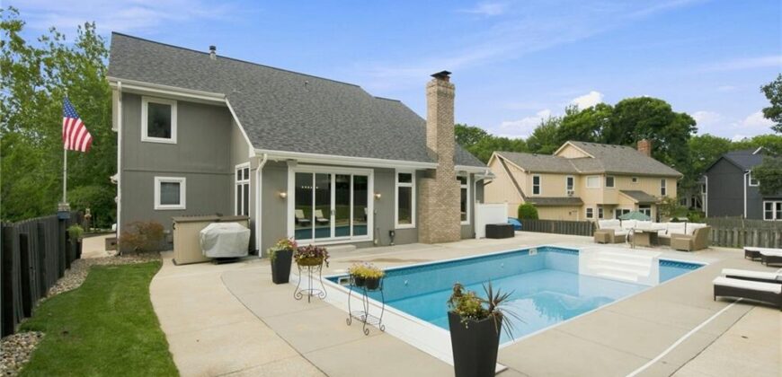 6100 NW 78TH Street, Kansas City, MO 64151