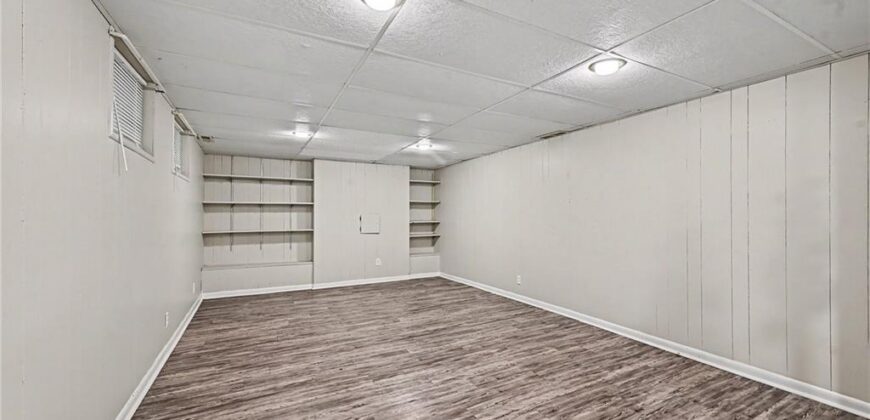1710 NE 67th Terrace, Kansas City, MO 64118