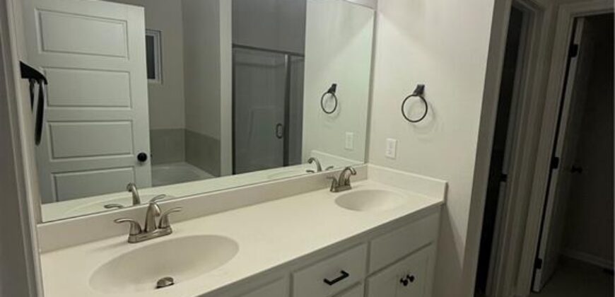 1101 Noah Lane, Kearney, MO 64060