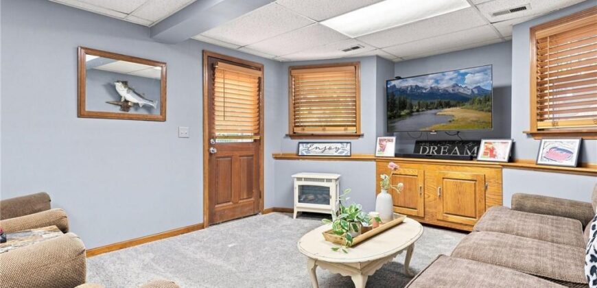 4109 NW 64th Place, Kansas City, MO 64151