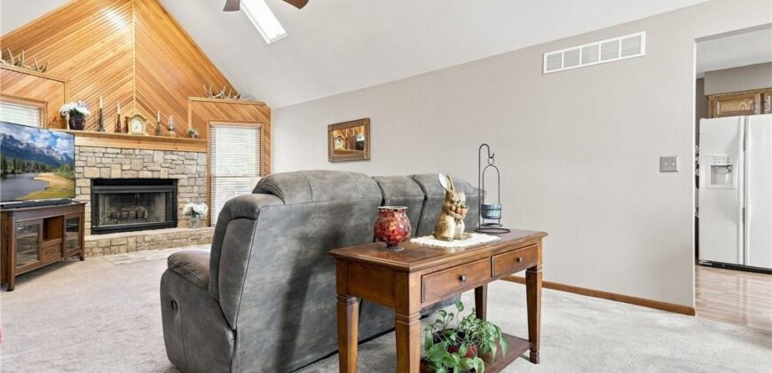 4109 NW 64th Place, Kansas City, MO 64151