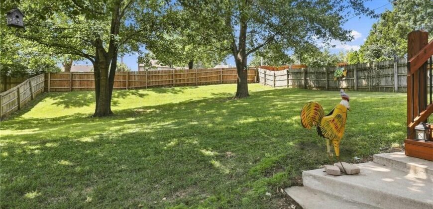 4109 NW 64th Place, Kansas City, MO 64151