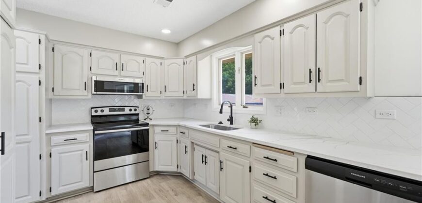 19607 Fightmaster Road, Trimble, MO 64492