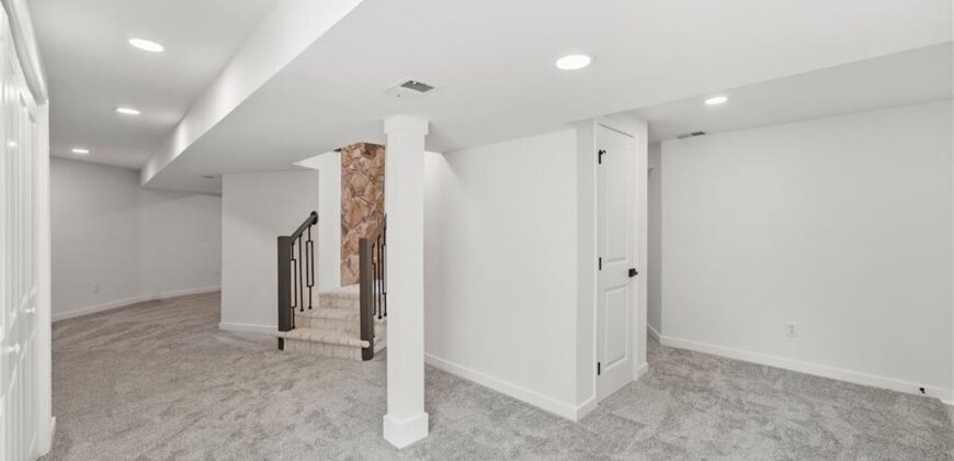 19607 Fightmaster Road, Trimble, MO 64492