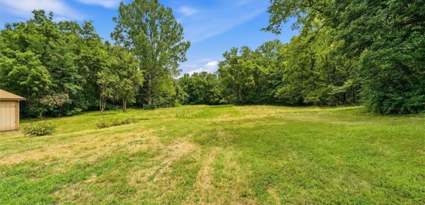 19607 Fightmaster Road, Trimble, MO 64492