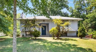 4916 NE Davidson Road, Kansas City, MO 64118