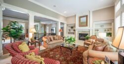 8604 N MARSH Avenue, Kansas City, MO 64157