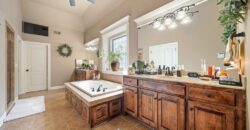 8604 N MARSH Avenue, Kansas City, MO 64157