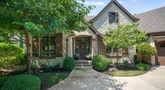 8604 N MARSH Avenue, Kansas City, MO 64157