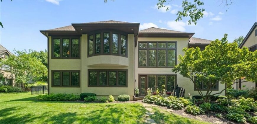8604 N MARSH Avenue, Kansas City, MO 64157