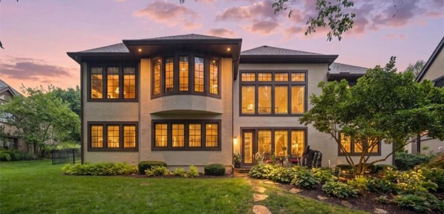 8604 N MARSH Avenue, Kansas City, MO 64157
