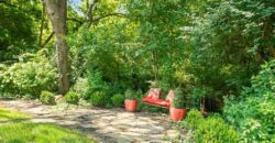 8604 N MARSH Avenue, Kansas City, MO 64157