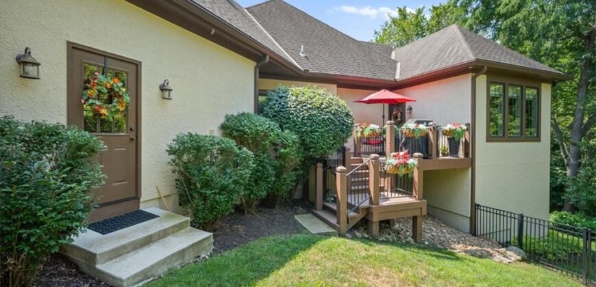 8604 N MARSH Avenue, Kansas City, MO 64157
