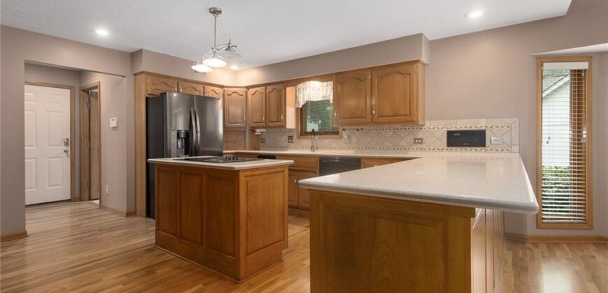 6914 N Bellefontaine Avenue, Gladstone, MO 64119