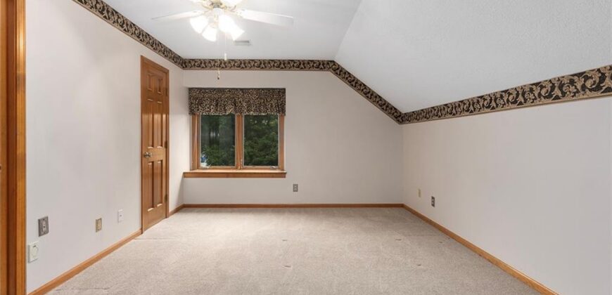6914 N Bellefontaine Avenue, Gladstone, MO 64119