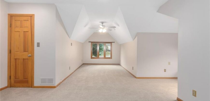 6914 N Bellefontaine Avenue, Gladstone, MO 64119